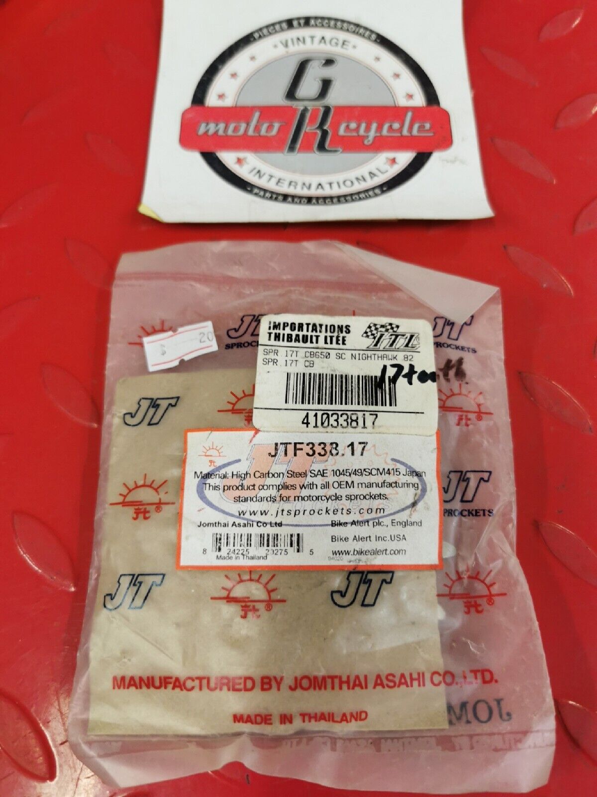 NOS JT HONDA CB650 CB650SC 1982 Front Drive Sprocket JTF338 -17 J17