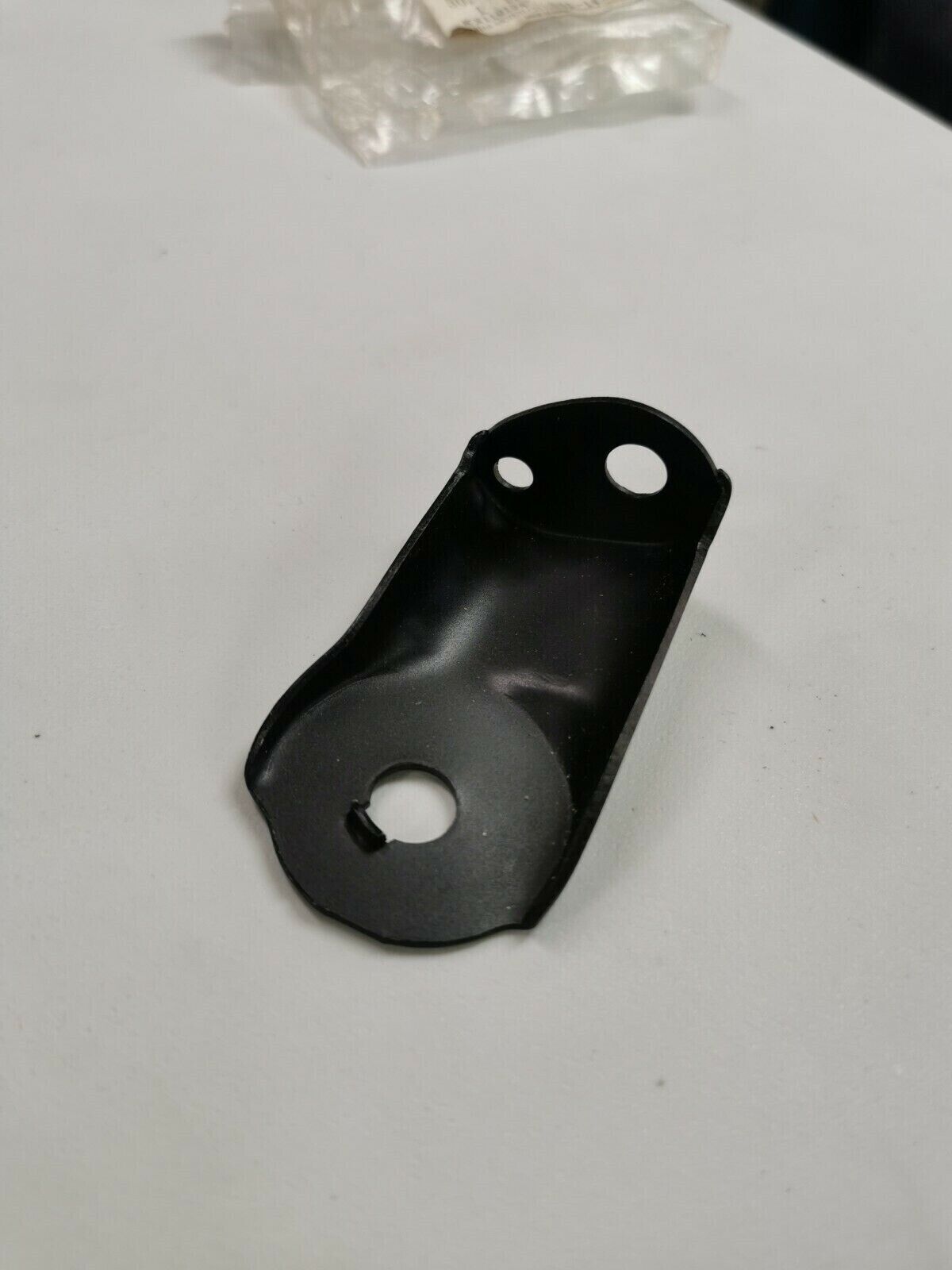 NOS Yamaha RD125 RS100 STAY, FLASHER 2 507-83328-00-00 Y4