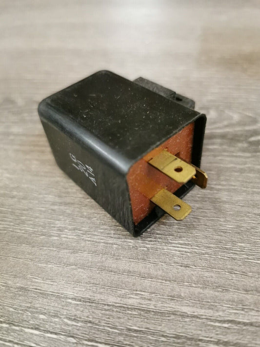 NOS KAWASAKI NINJA 750 1987 - 1990 RELAY ASSY 27002-1061 K28