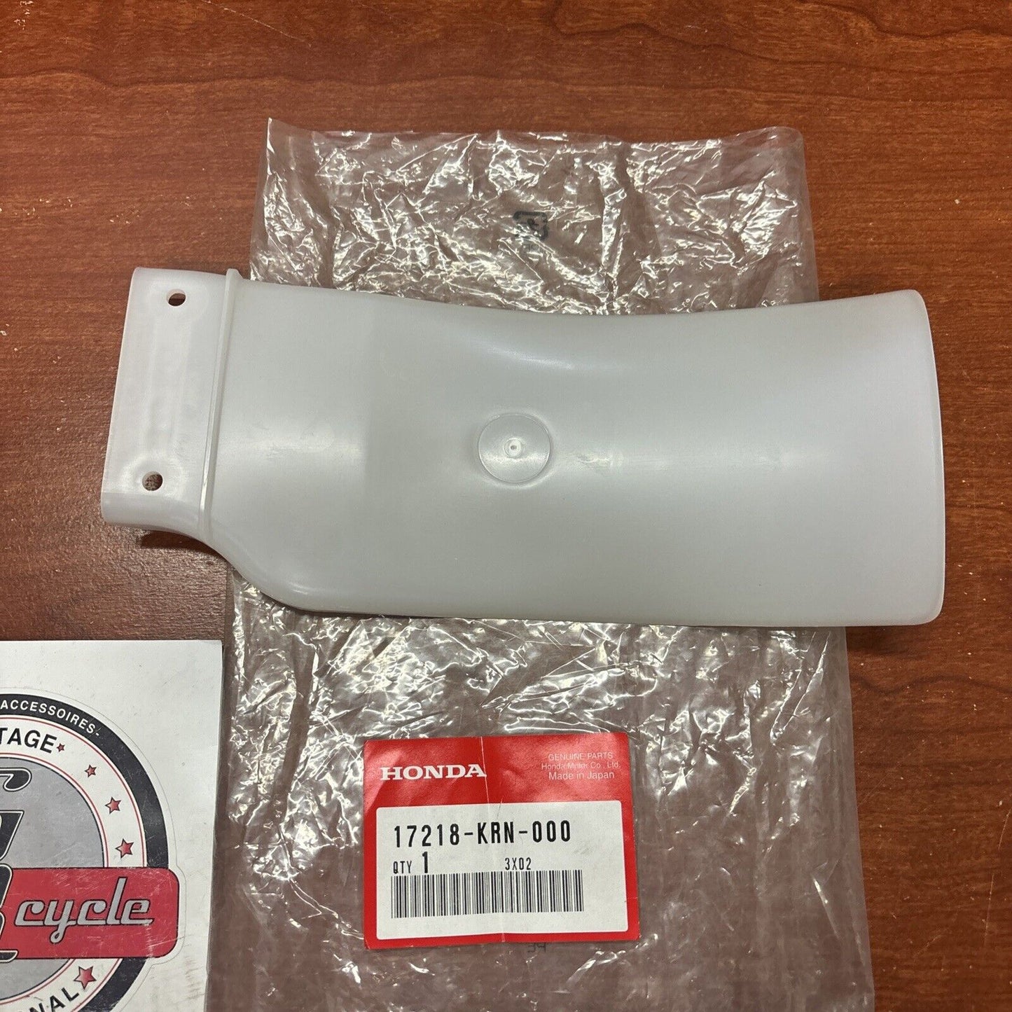 NOS Honda CRF250R CRF250X AIR CLEANER HOUSING SPLASH GUARD 17218-KRN-000 H163