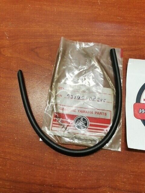 NOS Yamaha DT125 RT100 RT180 YZ100 HOSE 90445-07340-00 SUB 90445-072G8-00 Y111