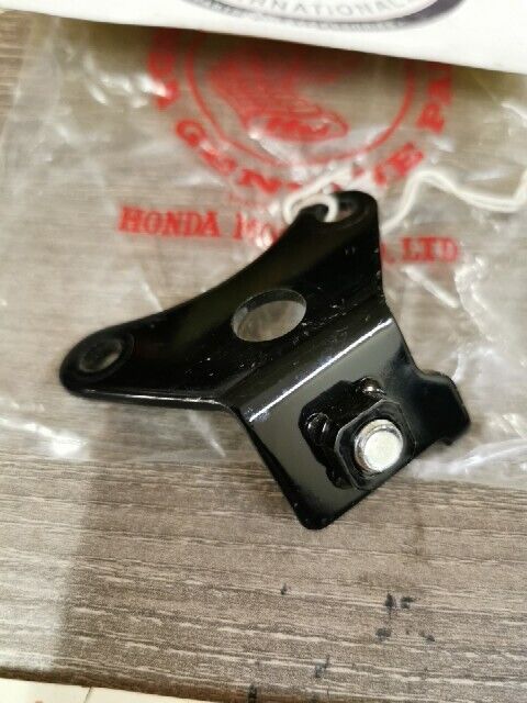 NEW NOS HONDA CX500 1982 STAY HORN 38102-449-000 H81