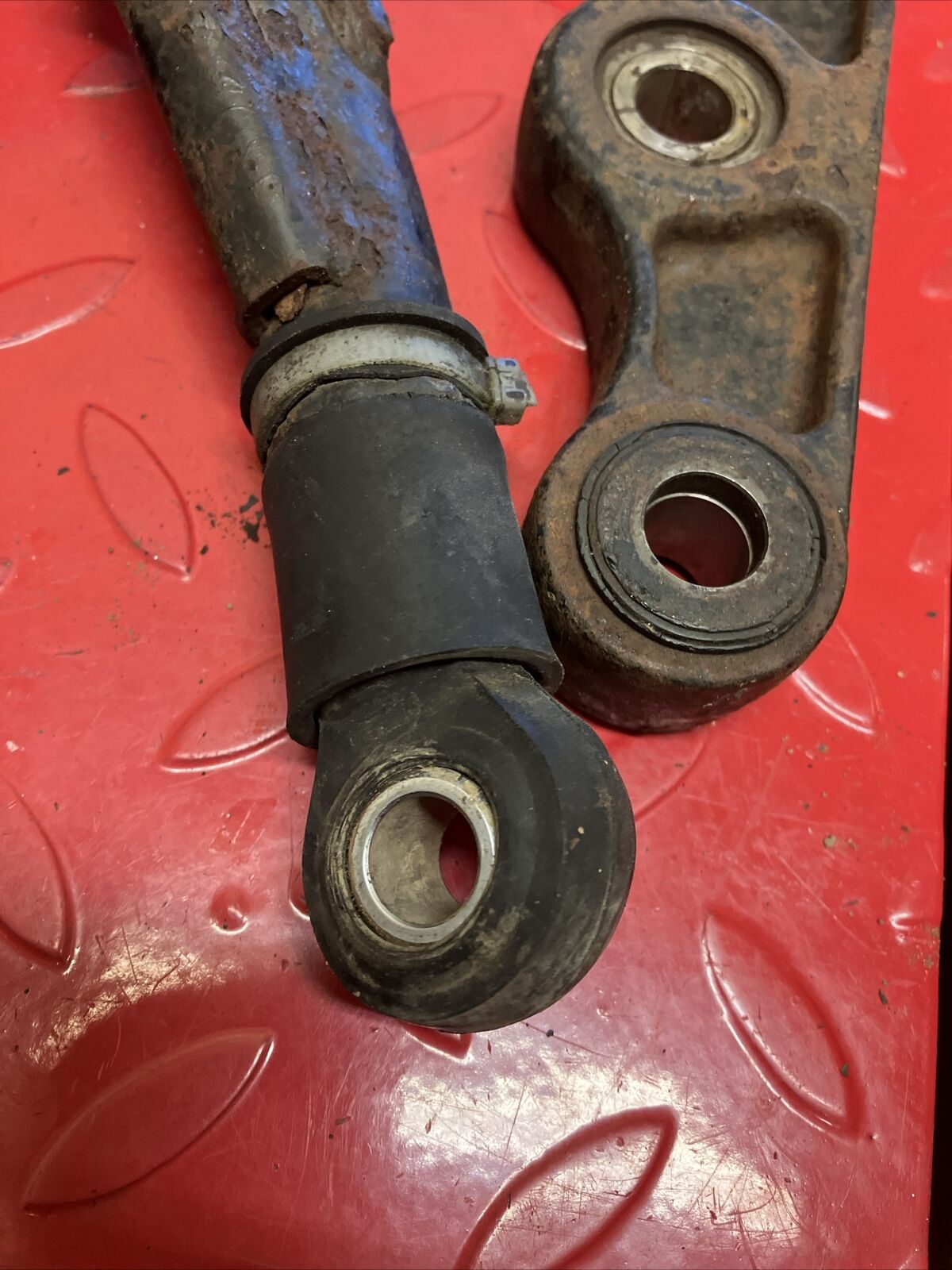 Kawasaki KX125 1980 Rear shock absorber linkage suspension arm unitrak rod