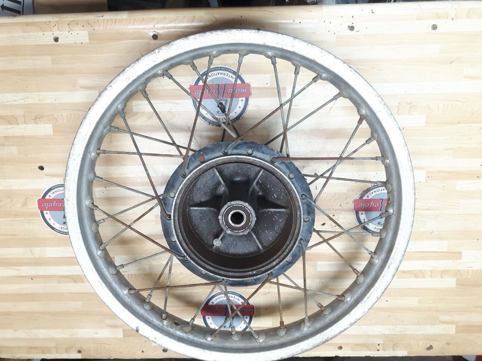 Yamaha DT250 1977 rear back wheel hub rim 1978 1979 1M1-25311-00-98