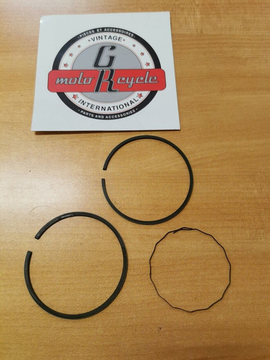 Nos Kawasaki  F11  F8  1971 - 1975 RING SET STD 13008-026   K3