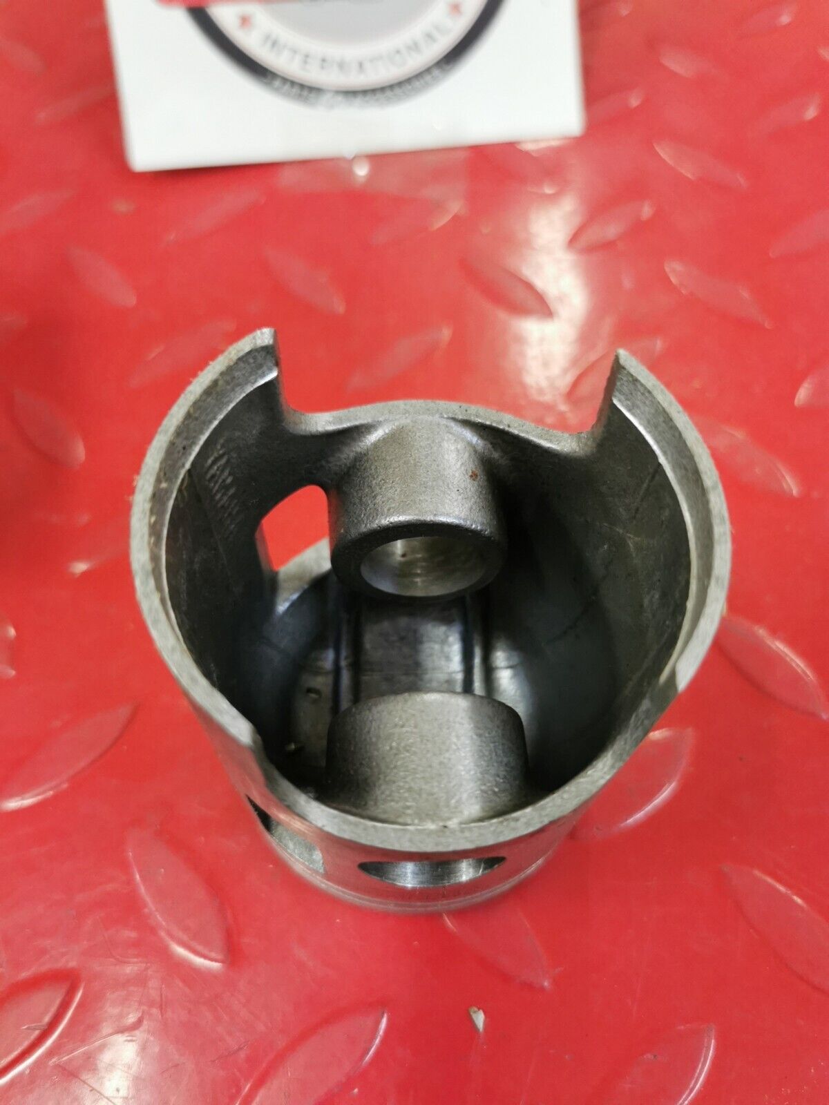 NOS YAMAHA YR1 YR2 YR2C   PISTON .25   168-11635-00  Y50