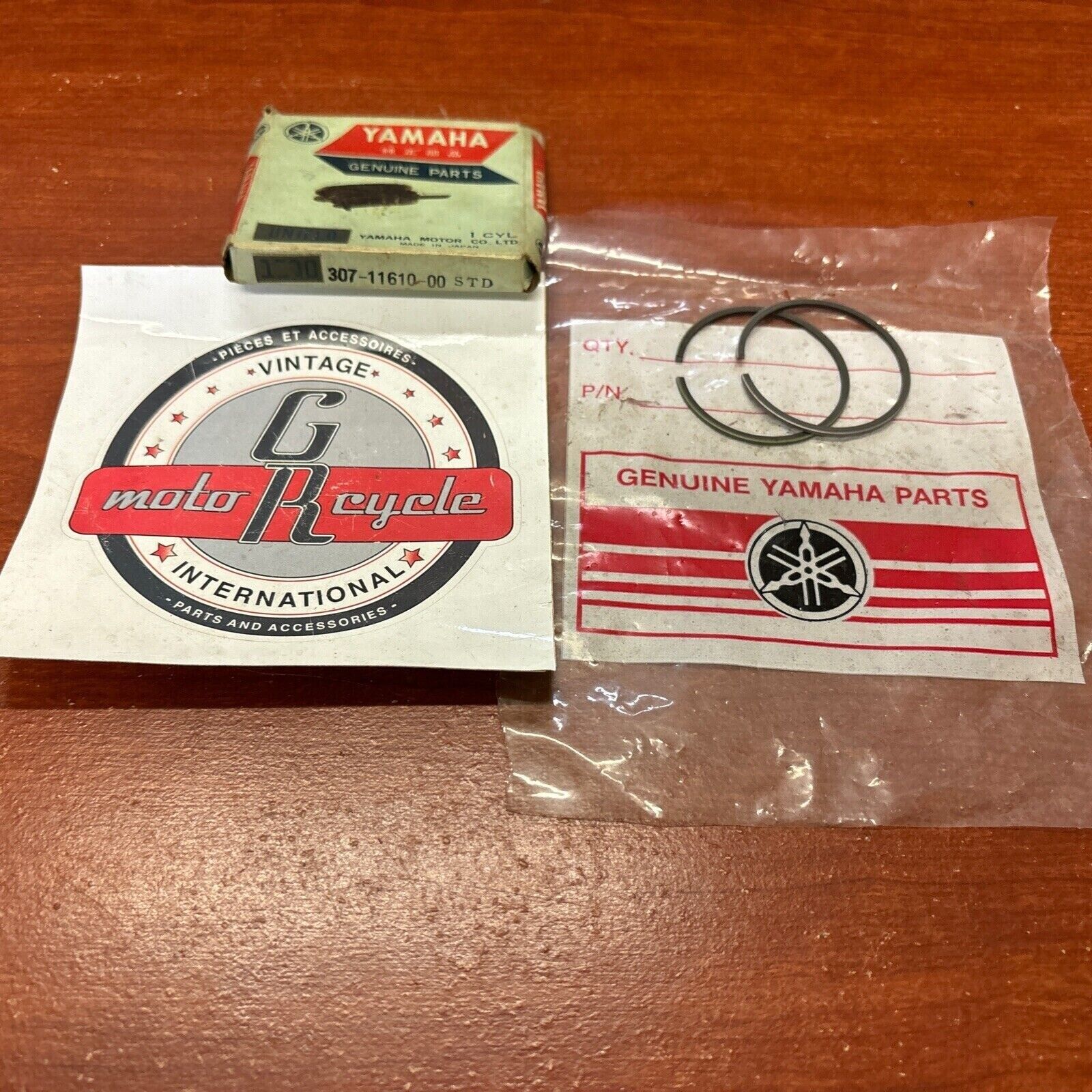 NOS Yamaha PISTON RING STD 307-11610-00 SUB 307-11610-01-00 307-11610-02-00 Y174