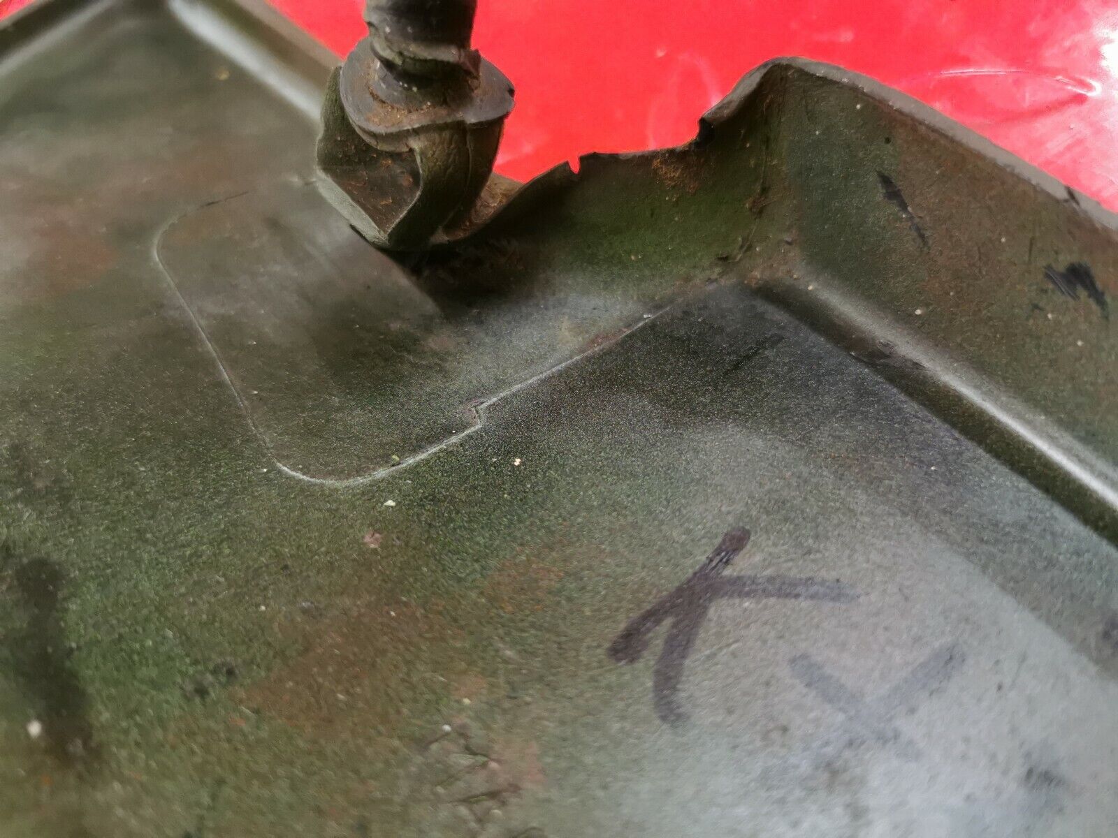 Kawasaki KT250 1976 Trial 250 right side cover panel fairing 1975