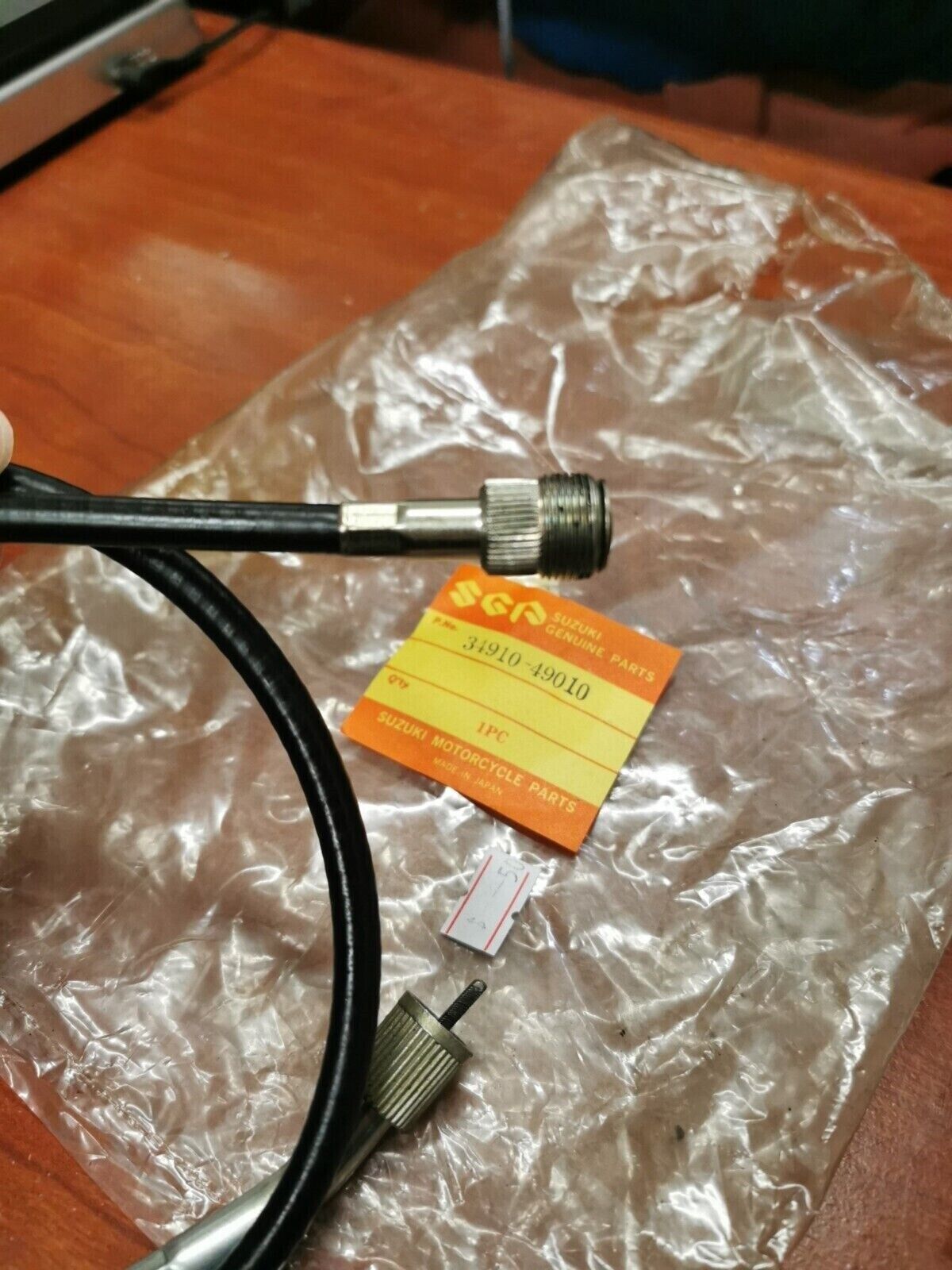 NOS SUZUKI LT250 GS1000 GS425 SPEEDOMETER CABLE 34910-49010 SUB. 34910-24500 S30