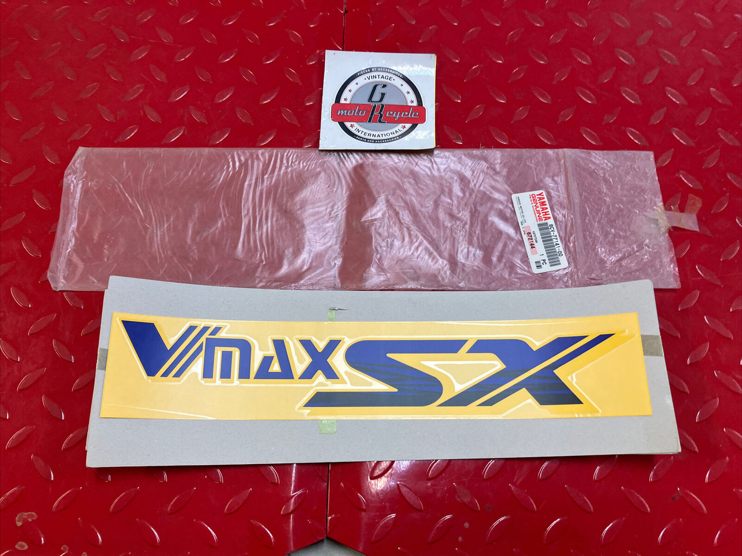 NOS Yamaha VX600 VX700 1997 DECAL EMBLEM 1 8CV-77141-00-00 Y36