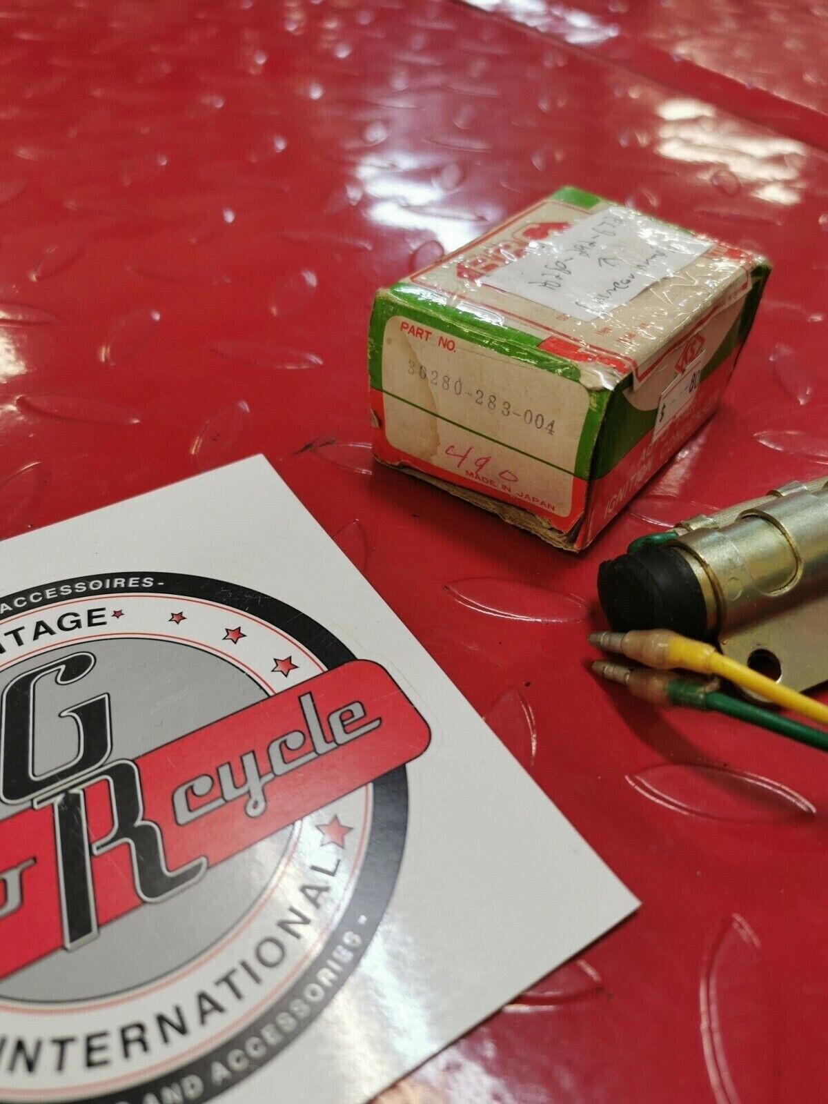 NOS Honda CB500 CL350 CB350 CL450 SL350 CB450 CONDENSER 30280-292-672 H4