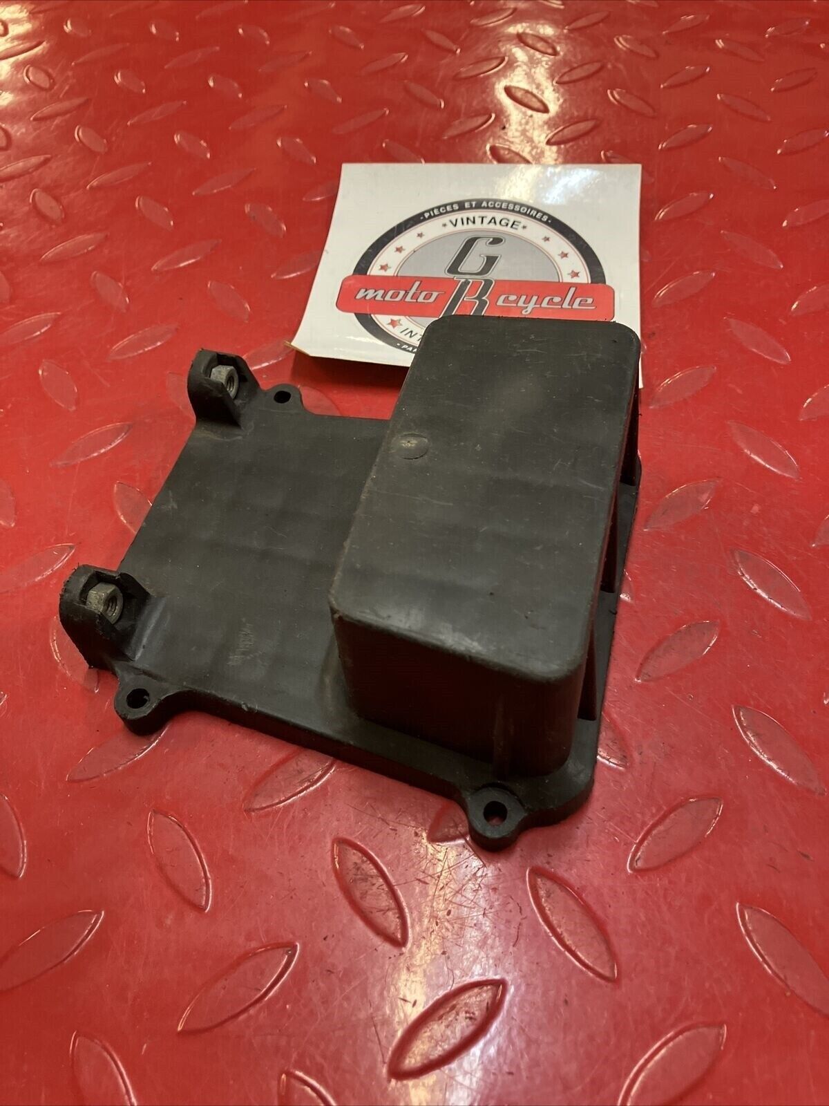 Yamaha RD400 1977 Airbox air box cleaner filter silencer housing 1976 1979