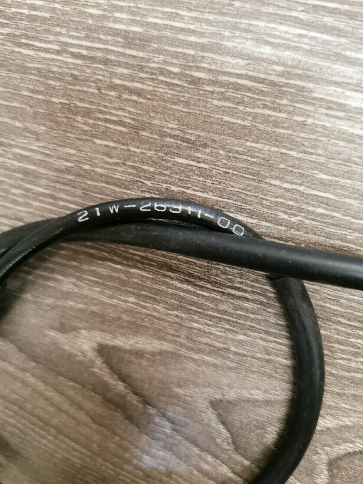 NOS YAMAHA THROTTLE CABLE 21W-26311-00-00  Superseded by 21W-26311-02-00 Y54