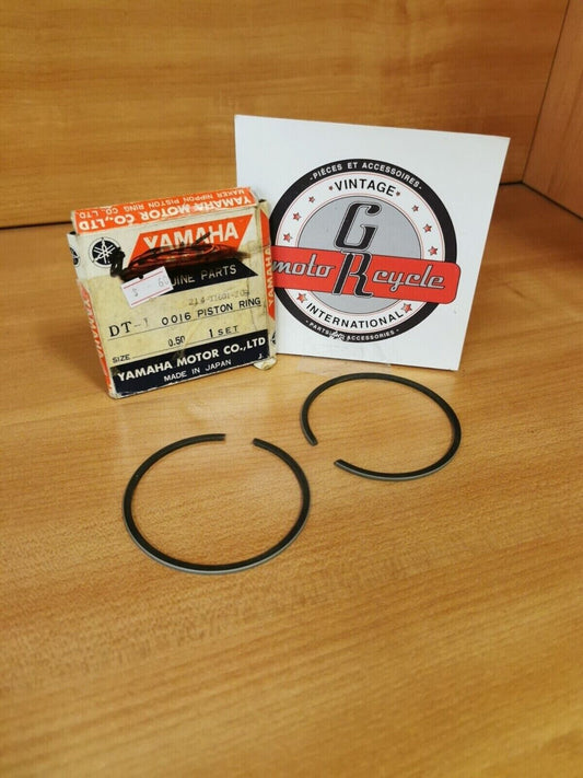 NOS YAMAHA    DT1 1968 - 1970  PISTON RING SET 0.50  214-11601-20   Y48