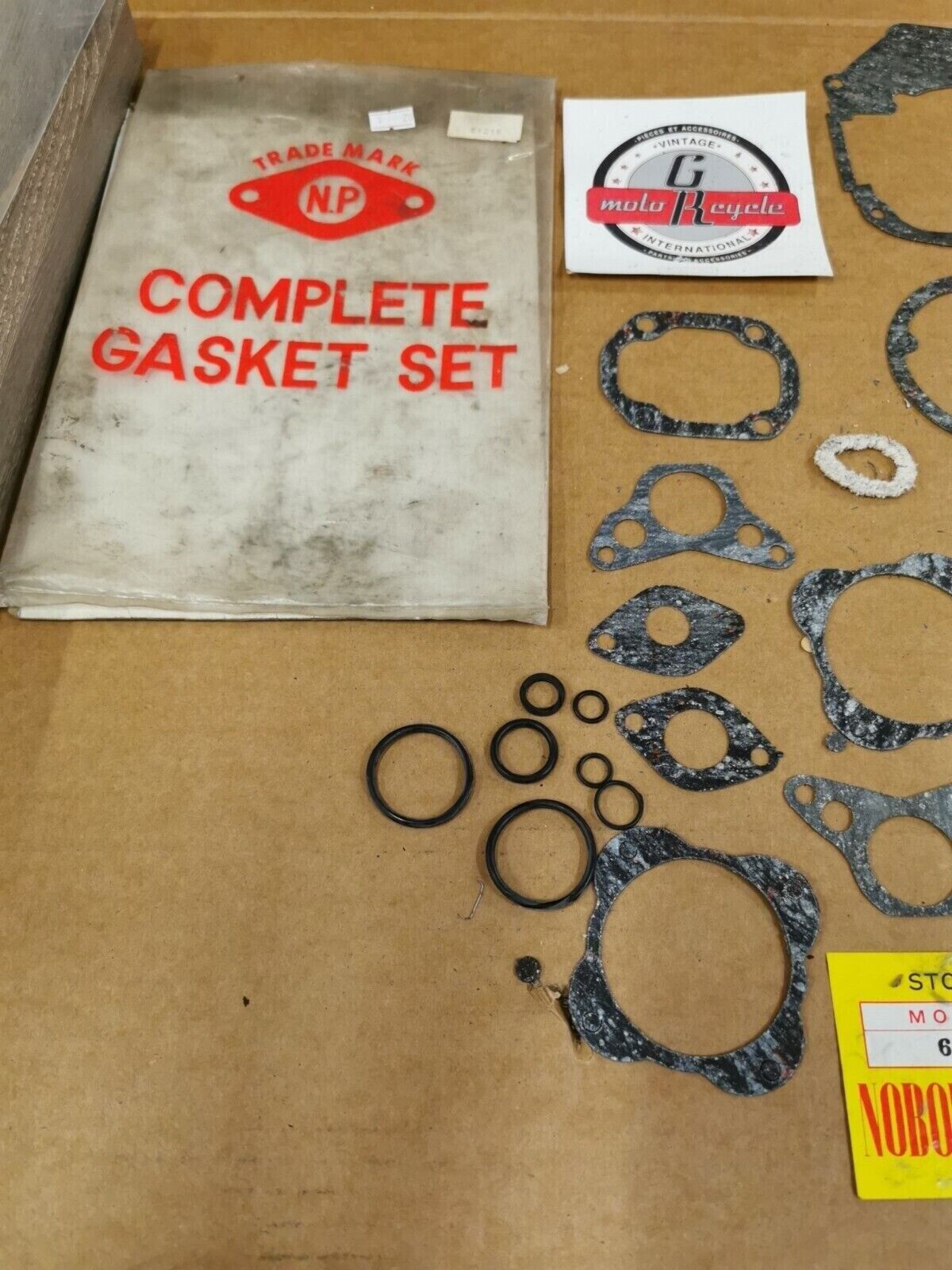 NOS NOBORU HONDA SL70 GASKET KIT INCOMPLETE SET 61216 J49