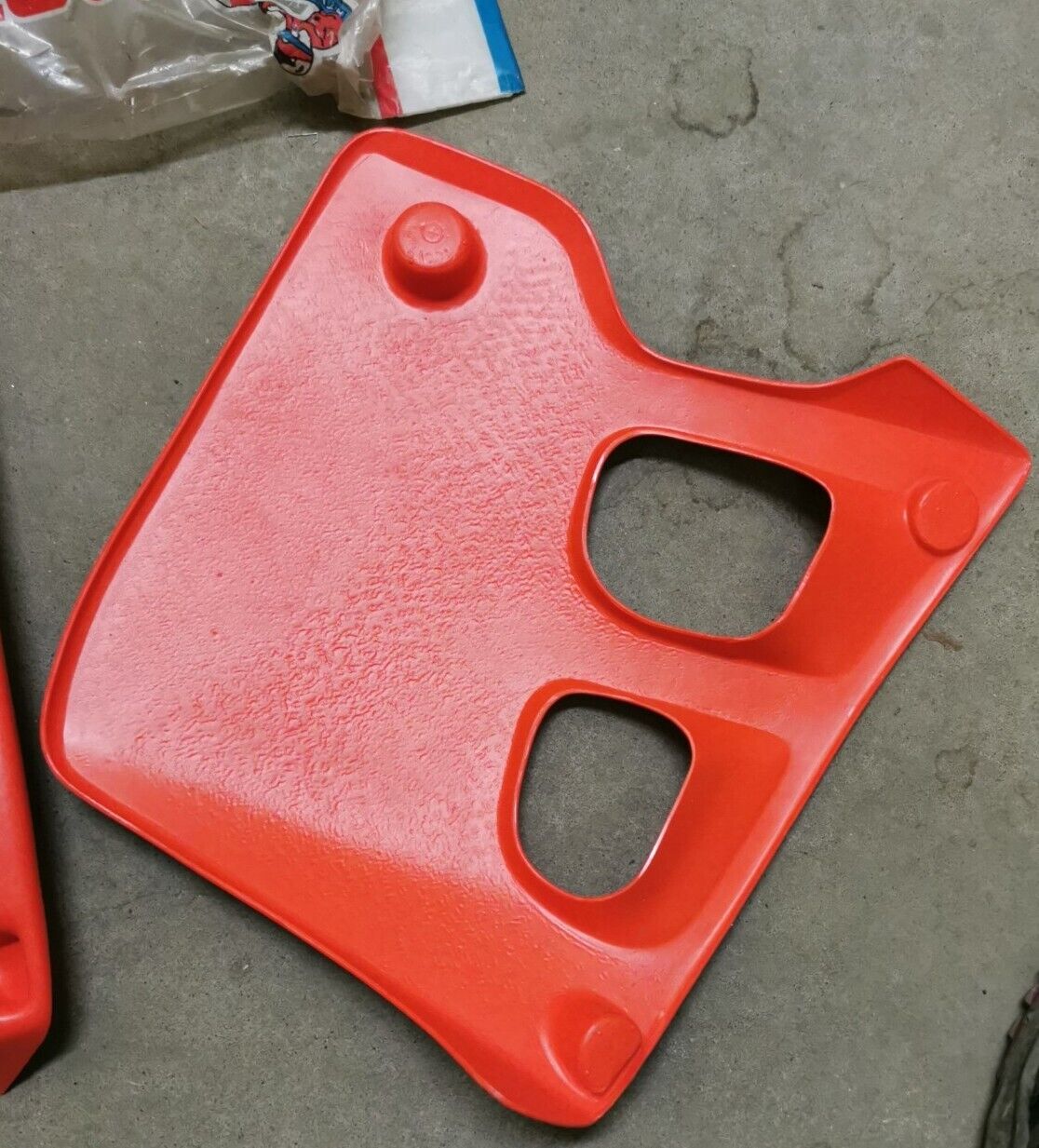 NOS MAIER HONDA CR250R 1990 FUEL TANK RADIATOR SCOOPS SHROUD RED Kit  60019 J42