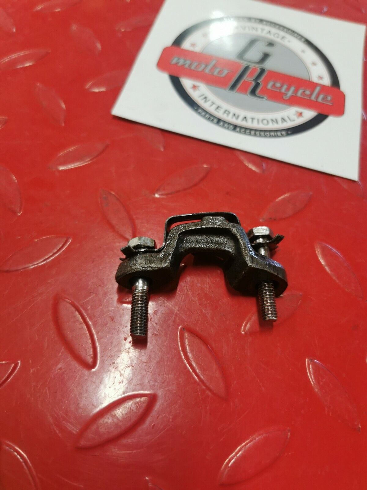 Honda CR125R 1982 kickstarter spindle stopper retainer plate 28262-KA3-000 81 3