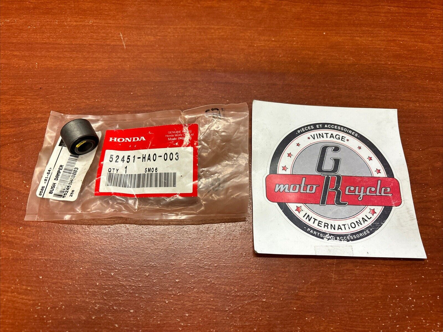 NOS Honda ATC250ES TRX250R TRX400EX SHOCK ABSORBER BUSH 52451-HA0-003 H145