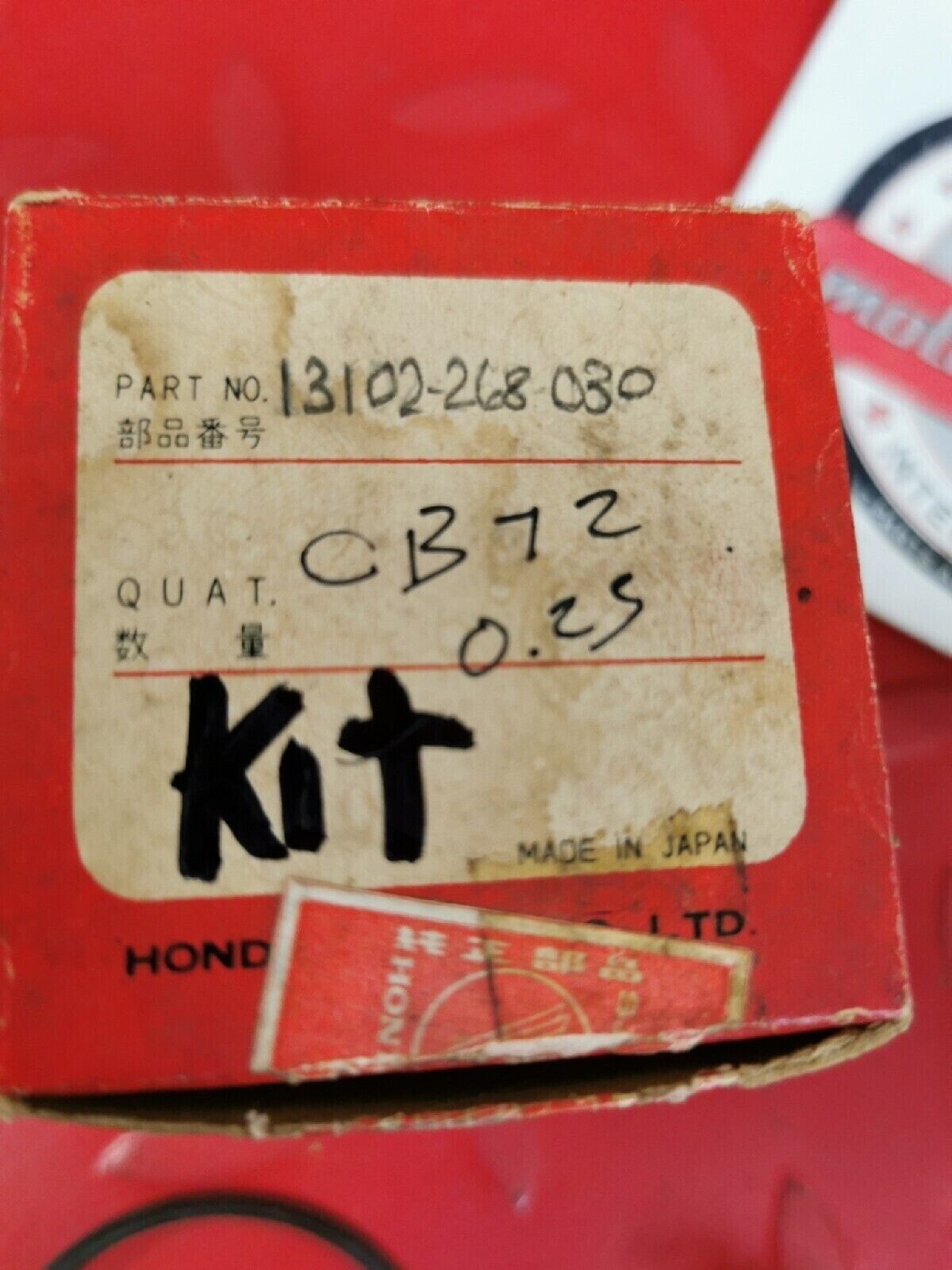 NOS HONDA CB72 CL72  PISTON OS 0.25 KIT  13102-268-030 H40