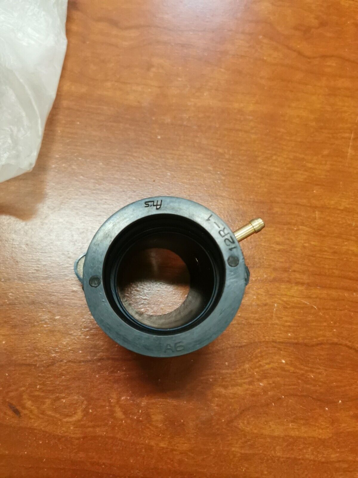 NOS Yamaha 1982 1983 XS400 CARBURETOR JOINT 1 12R-13586-00-00 Y86