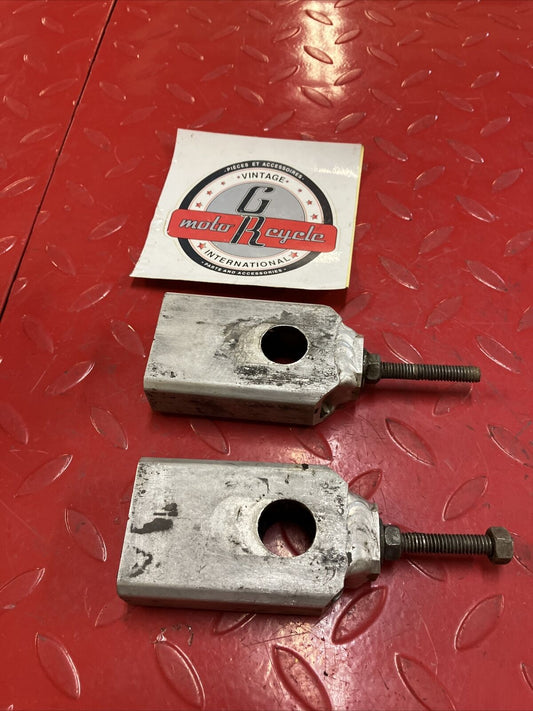 Honda CR250R 1982 swingarm chain adjuster block CR125R CR480R CR500R 1984