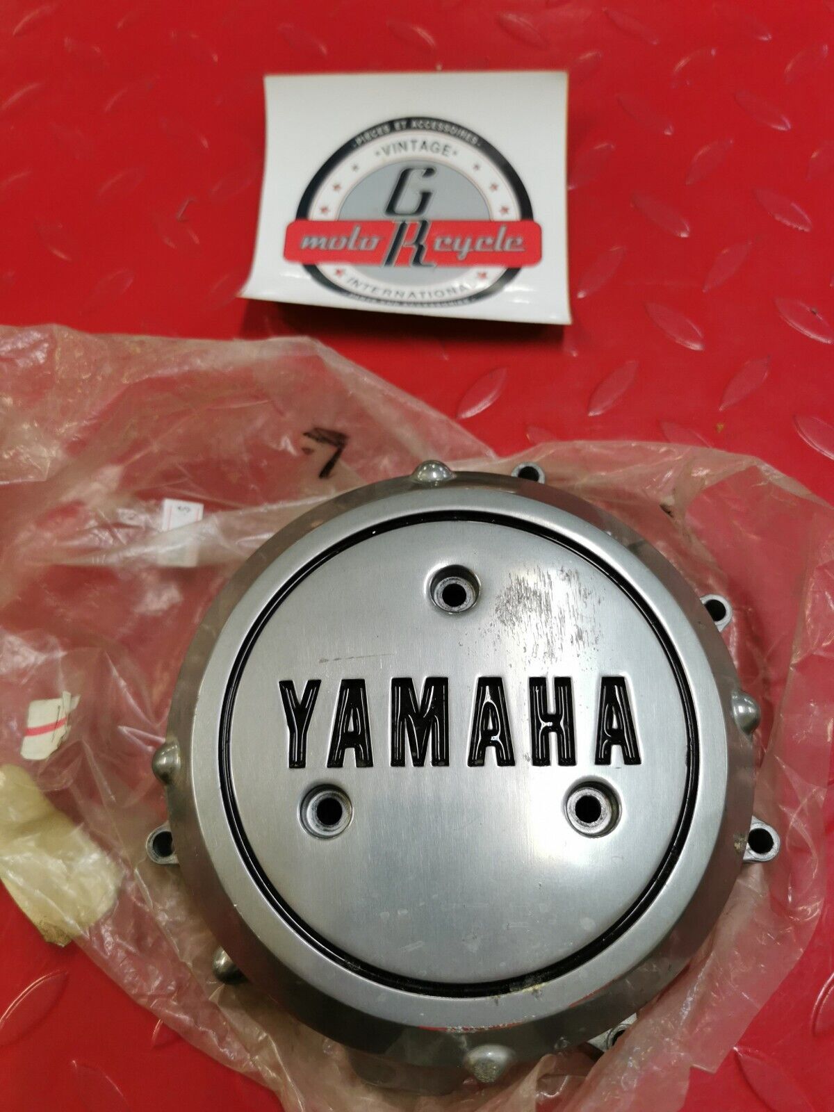 NOS Yamaha XS850 1981 COVER GENERATOR 4R2-15415-00-00 Y19