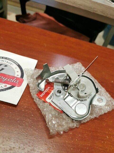 NOS Honda CHOKE LEVER ASSY 16610-Z2D-802 H151
