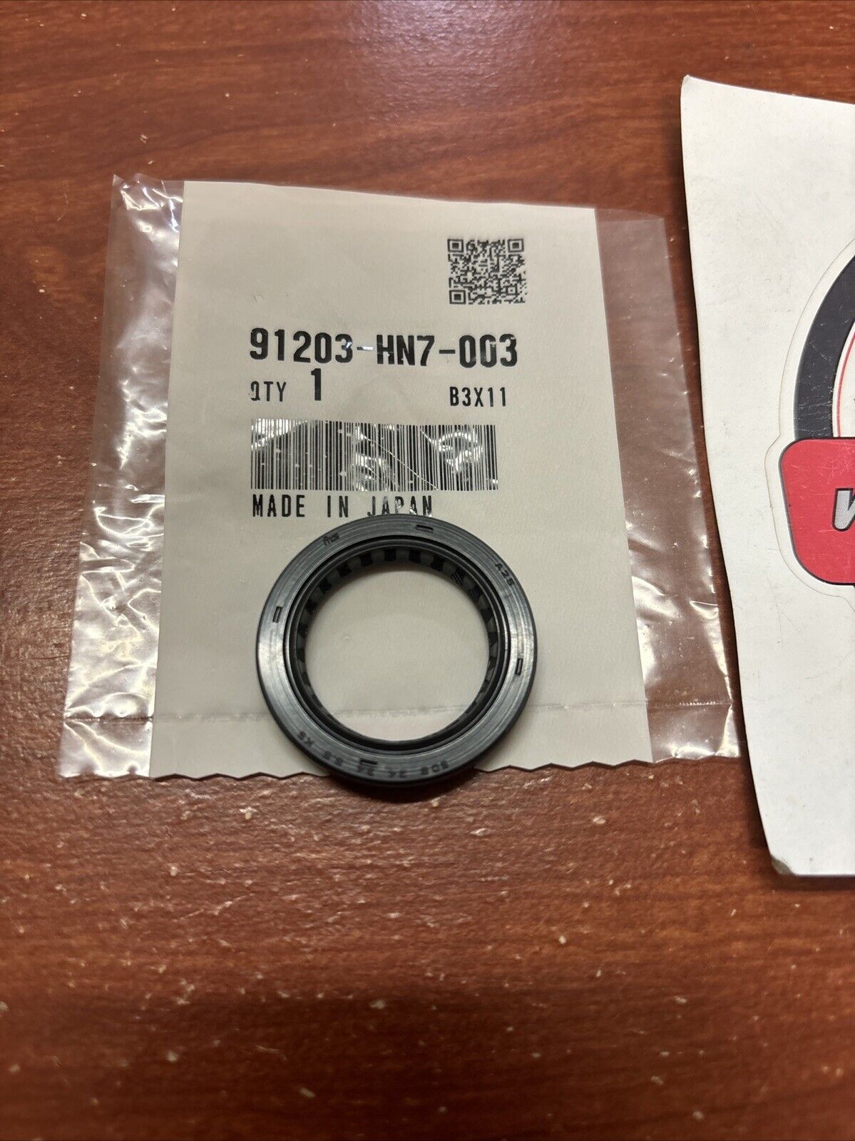 NOS Honda TRX400FA TRX400FGA OIL SEAL 24X34X5.5 91203-HN7-003 H141
