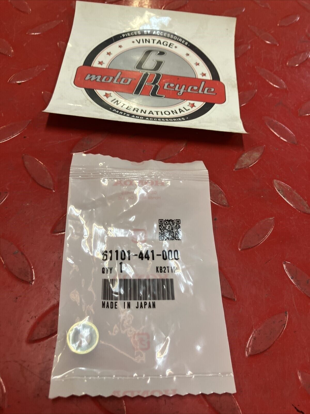 NEW Honda CR125R CR250R CR500R Front number plate collar bushing spacer H99