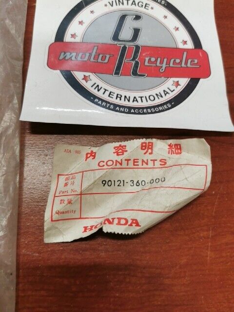 NOS Honda CR125M MR175 REAR SWINGARM PIVOT BOLT 90121-360-000 H75