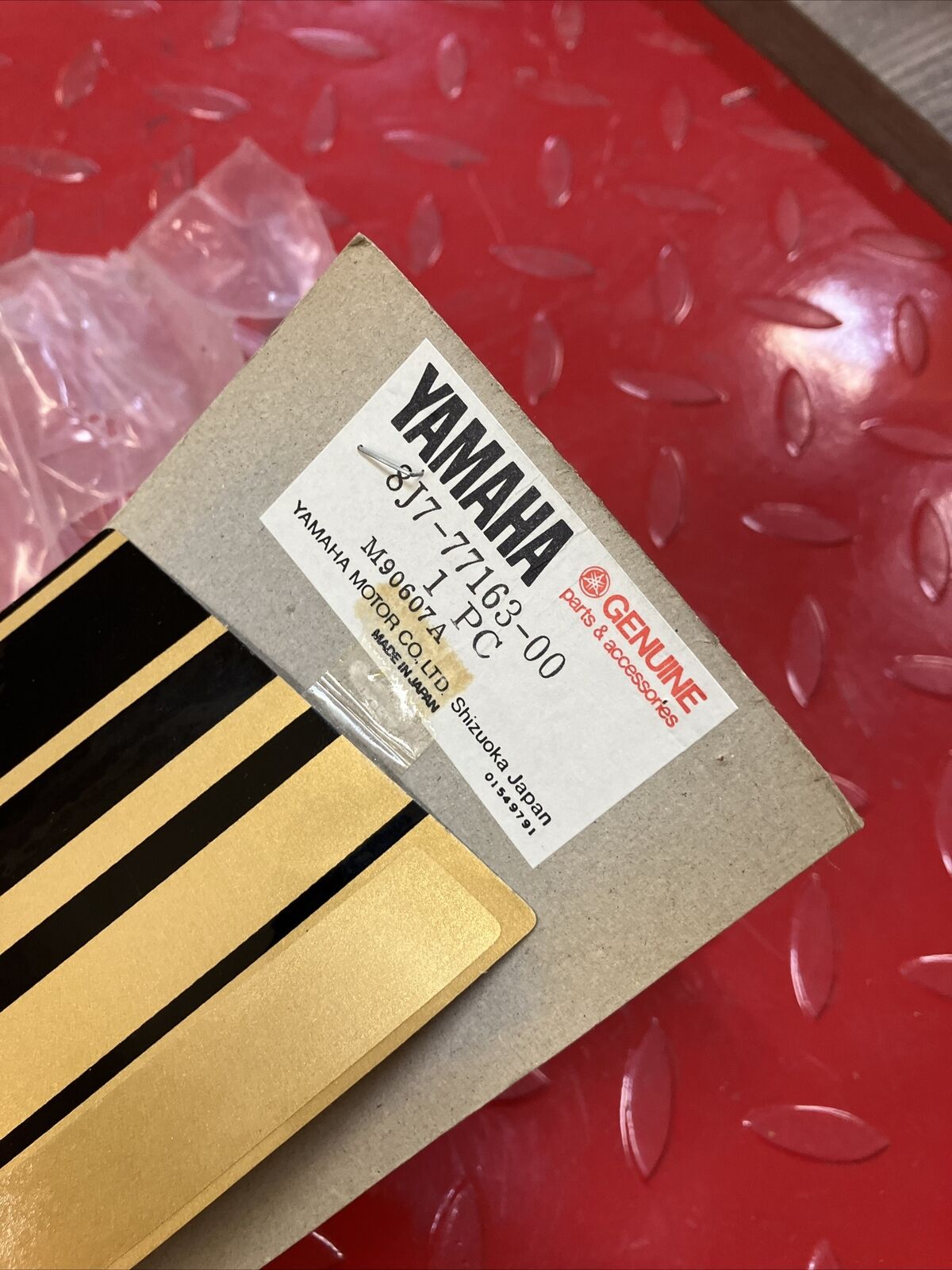 NOS Yamaha EX440 1980 DECAL ORNAMENT 1 8J7-77163-00-00 Y36