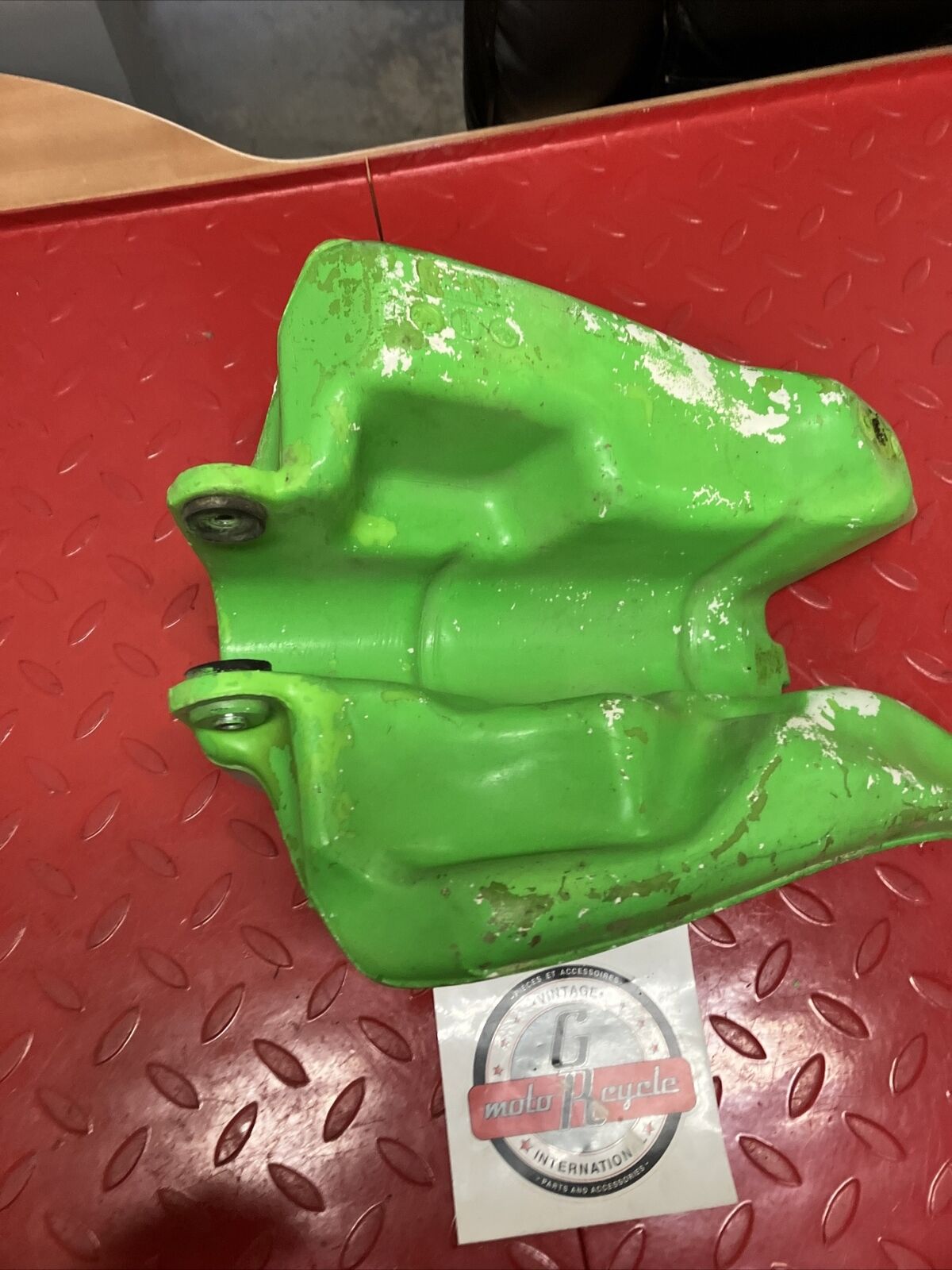 Kawasaki KDX80 1987 fuel tank gas petrol reservoir