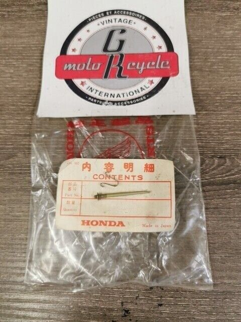 NEW NOS HONDA C110 C115 CA110 S65 NEEDLE JET 16151-011-004 H81