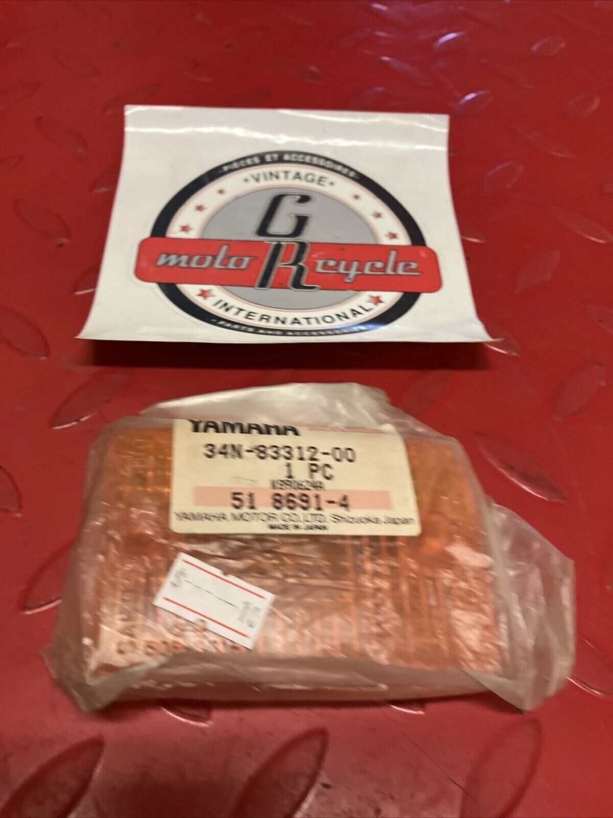 NOS YAMAHA ZUMA CW50 CE50 TURN SIGNAL FLASHER LENS 34N-83312-00-00 Y60