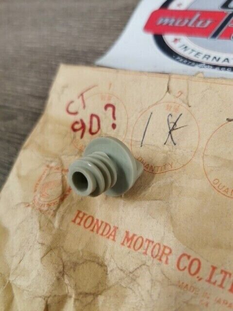 NOS HONDA CT90 CT110 1980 - 1986 CAP B SUB TANK HOSE 17722-102-700 H87