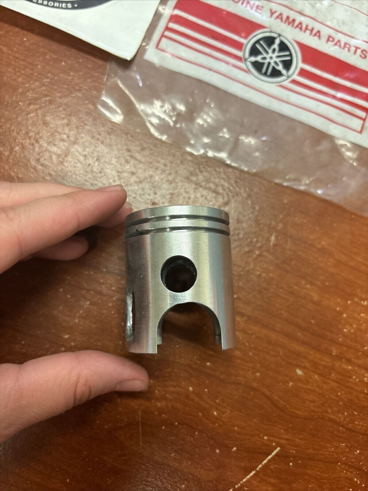 NOS Yamaha TY50 TY50M PISTON STD 0.96 353-11631-01-96 SUB 353-11631-01-98 Y175