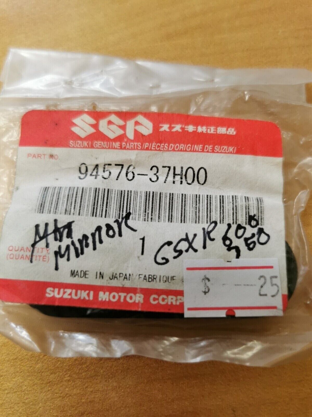 NOS SUZUKI  GSXR600 GSXR750 2008 2009   REARVIEW MIRROR CUSHION 94576-37H00  S9