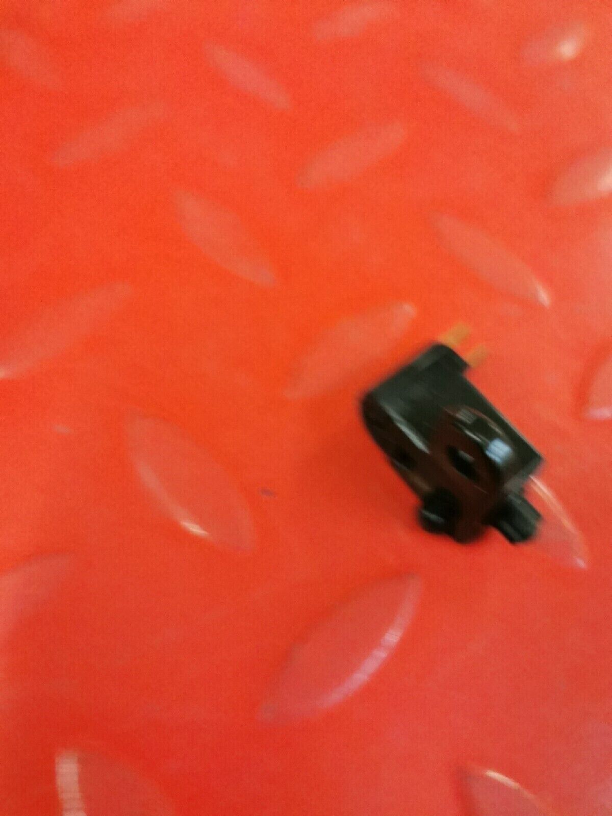 NOS HONDA CB400A GL1000 CX500 1978  SWITCH ASSY  FR  STOP  35340-413-013 H39