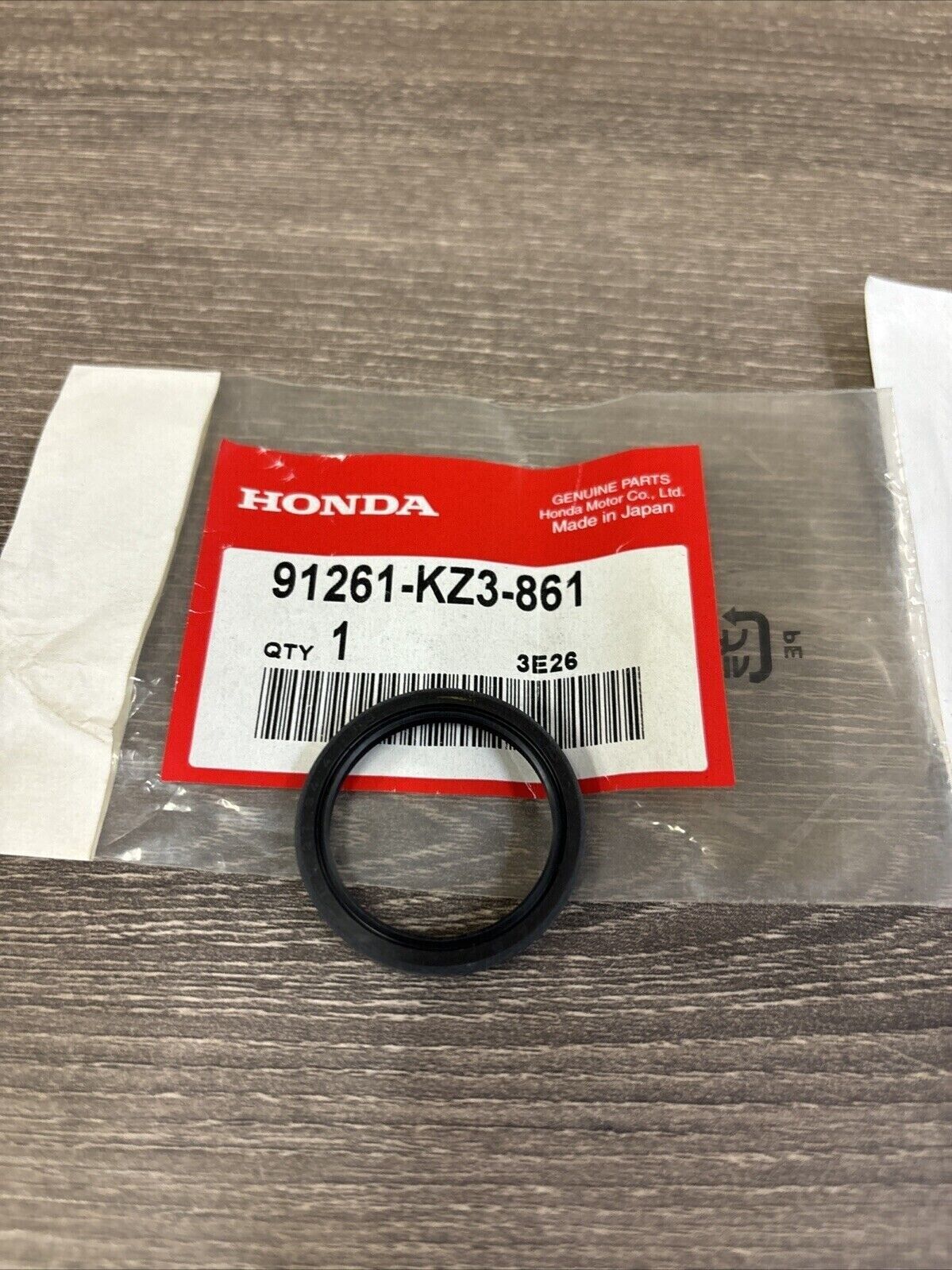NOS Honda CB1000R CB1100SF CB600F DUST SEAL 27X34X4 91261-KZ3-861 H123