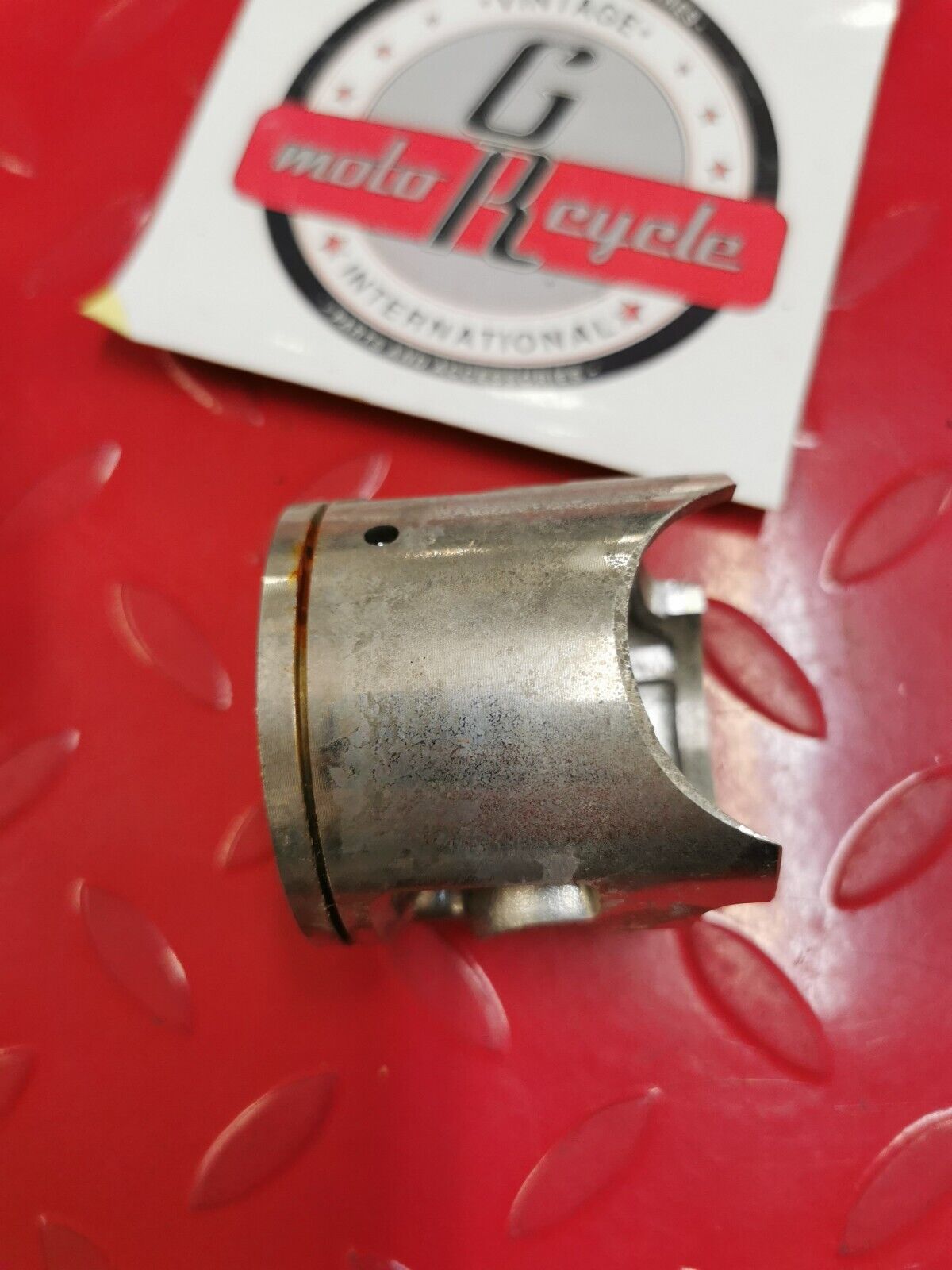 NOS Yamaha YZ100 MX125 YZ125  PISTON 4 O/S 1.00 537-11638-02-00 Y26