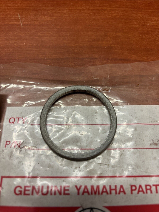 NOS Yamaha 1972 GP433 EXHAUST GASKET 821-14613-00-00 SUB 821-14613-01-00 Y177