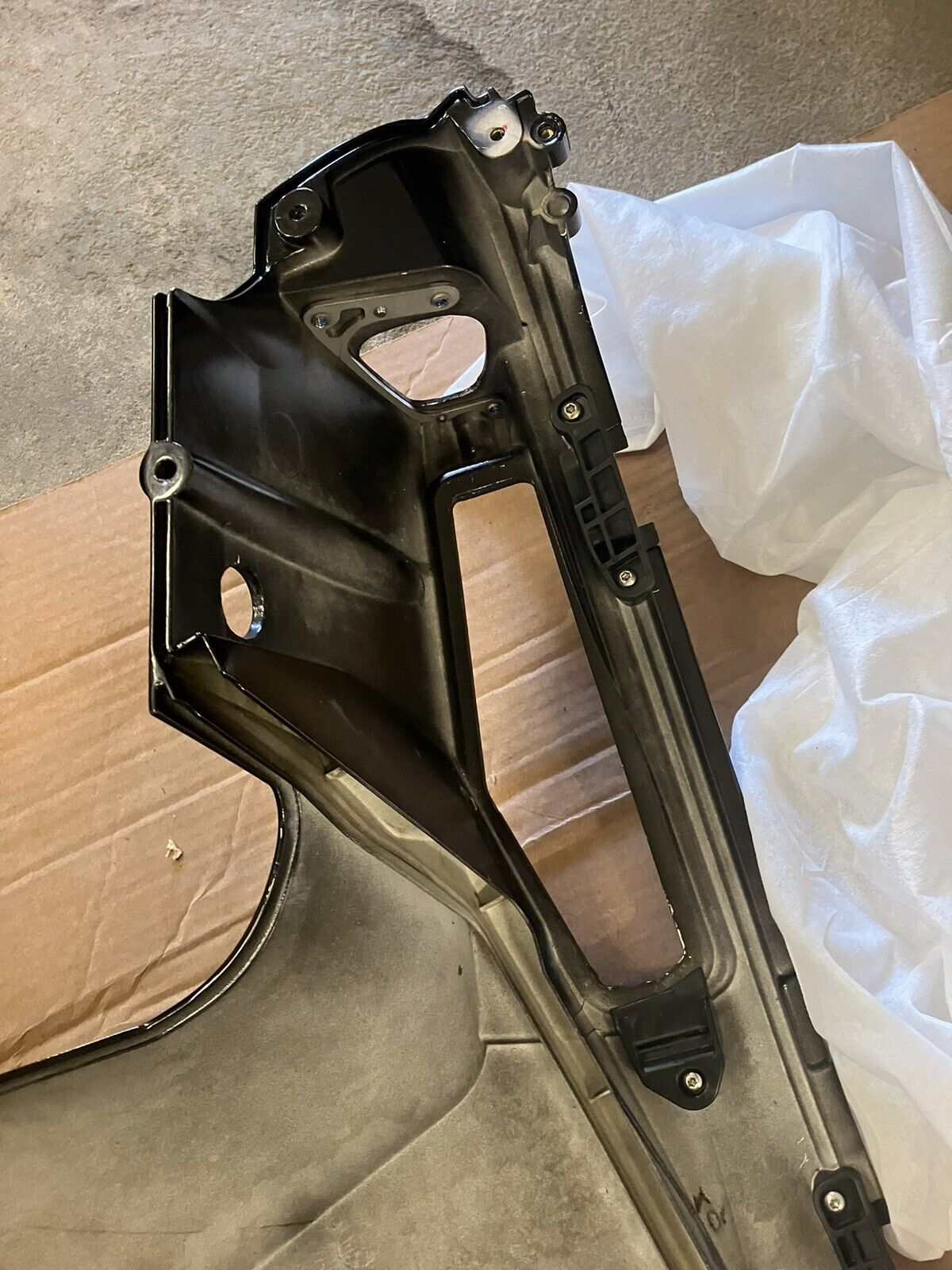 Mercury Engine motor Lower cowl set black and red 100-8m0142219