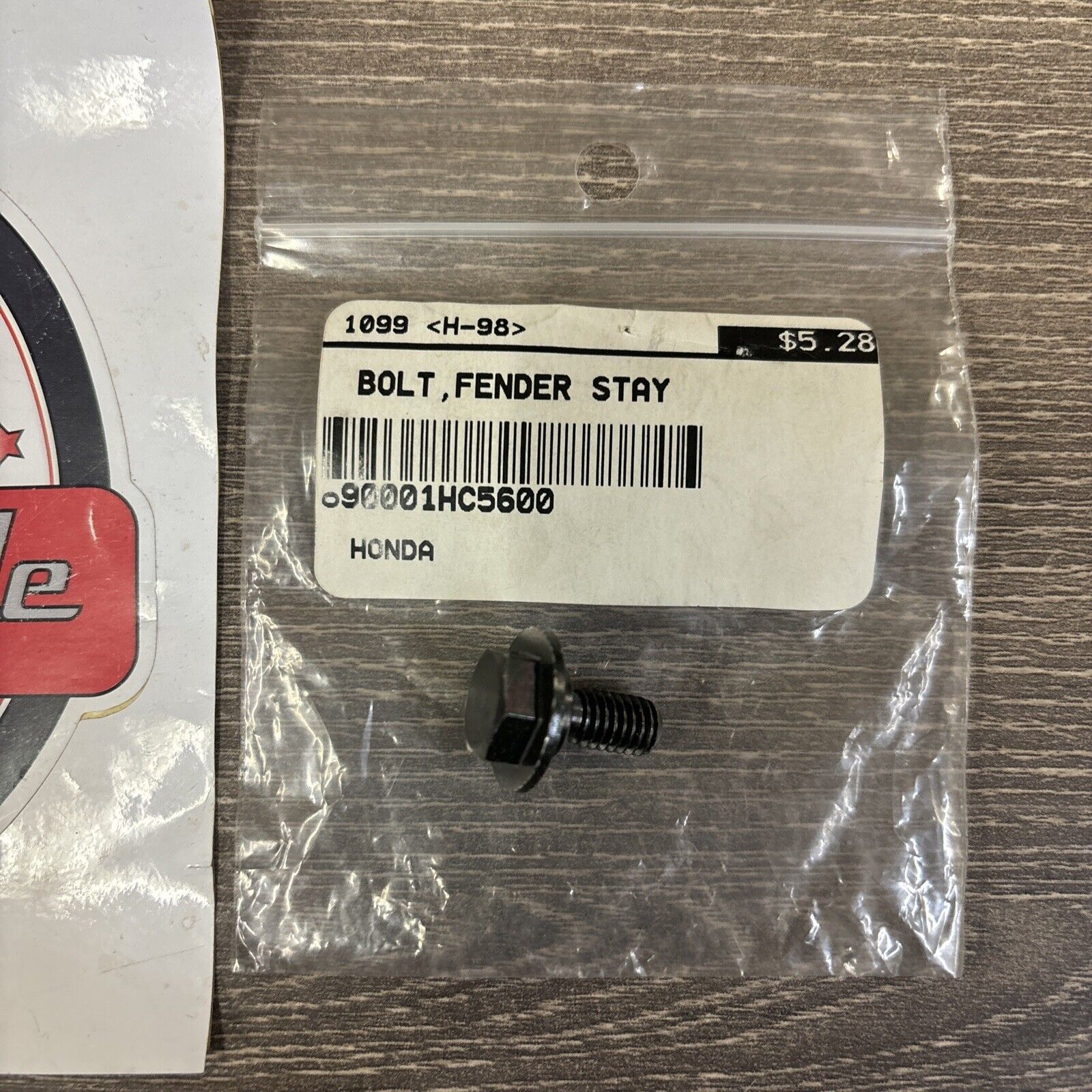 NOS Honda FL400R GL1500CF NR750 TRX300FW FENDER STAY BOLT 90001-HC5-600 H158