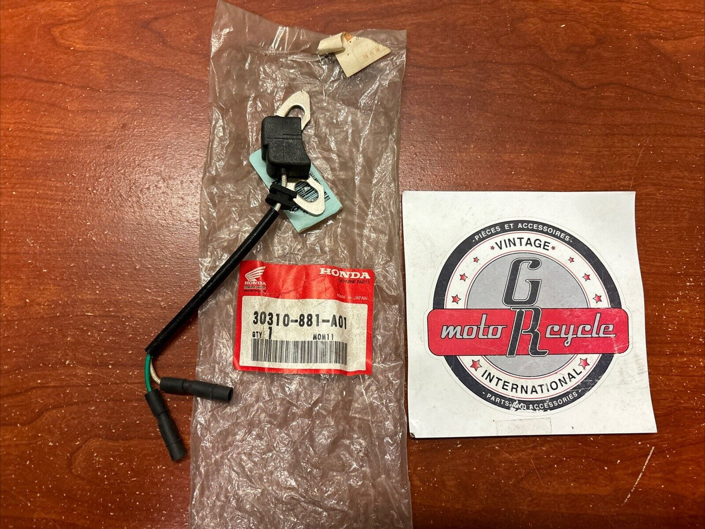 NOS Honda BF8 8HP PULSER COIL 30310-881-A01 H177