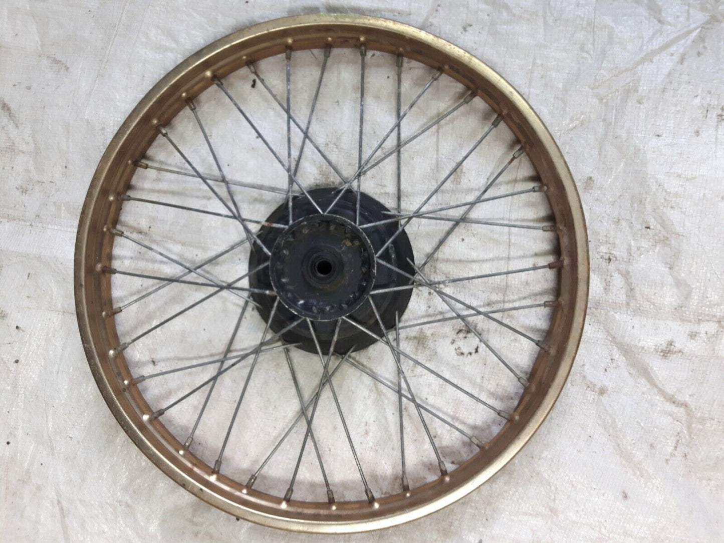 Honda XL250R 1984 front wheel rim hub 1985 1986 1987 44601-KG0-000 takasago