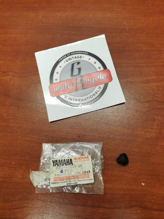 NOS Yamaha SLIDER 8F2-17653-00-00 Y68