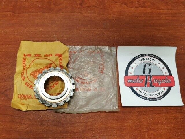 NOS Honda CD65 CL70 SL70 ST70 XL70 CLUTCH CENTER 22120-035-040 H97