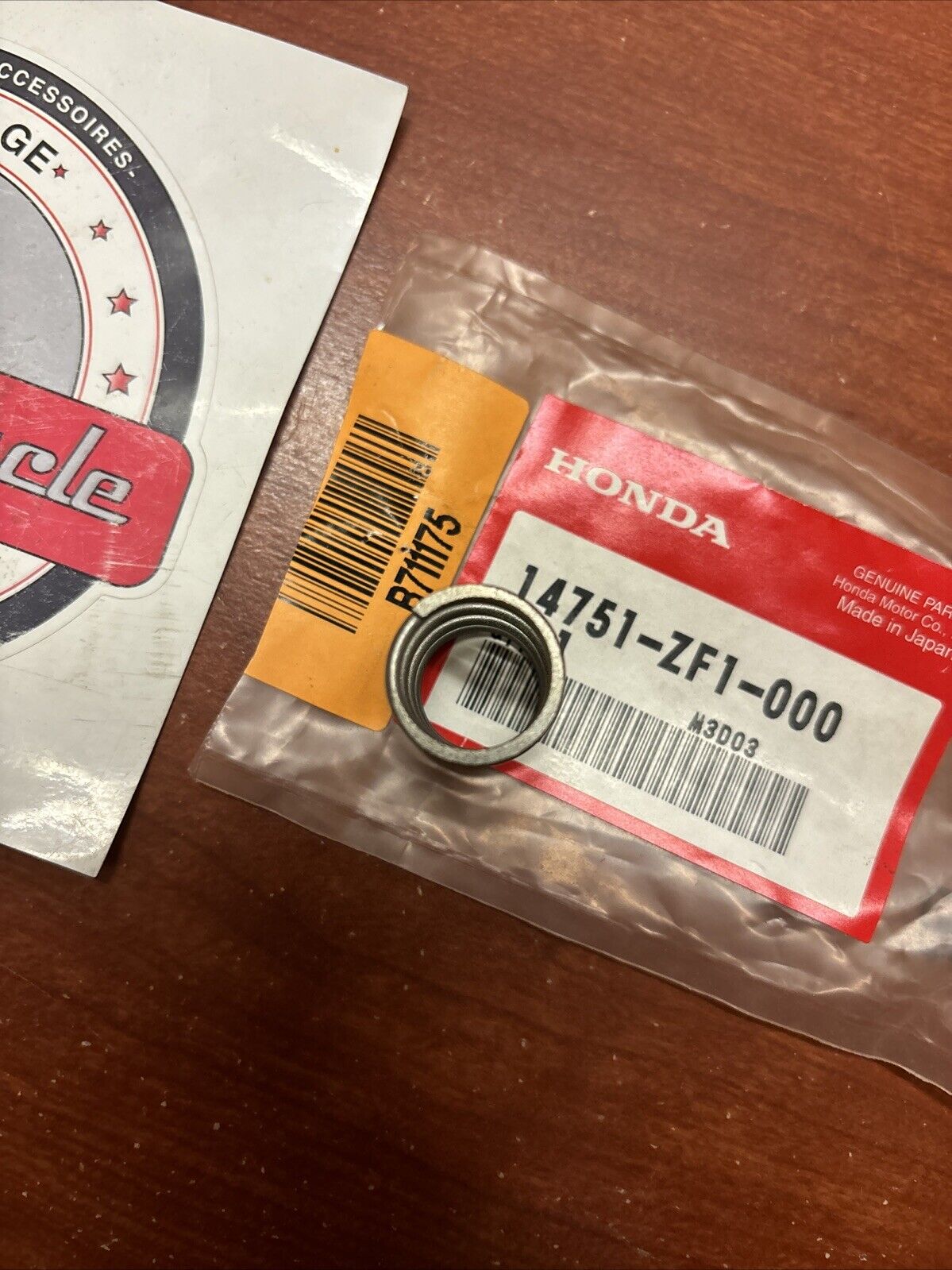 NOS Honda GX120 GX160 GX200 VALVE SPRING 14751-ZF1-000 H185
