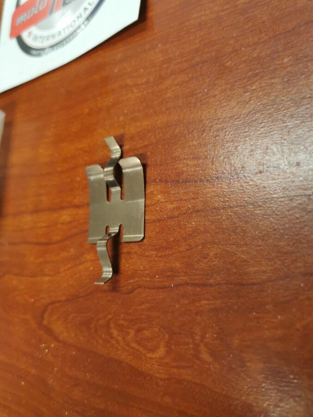 NOS Yamaha PAD SUPPORT 26H-25919-00-00 Y68