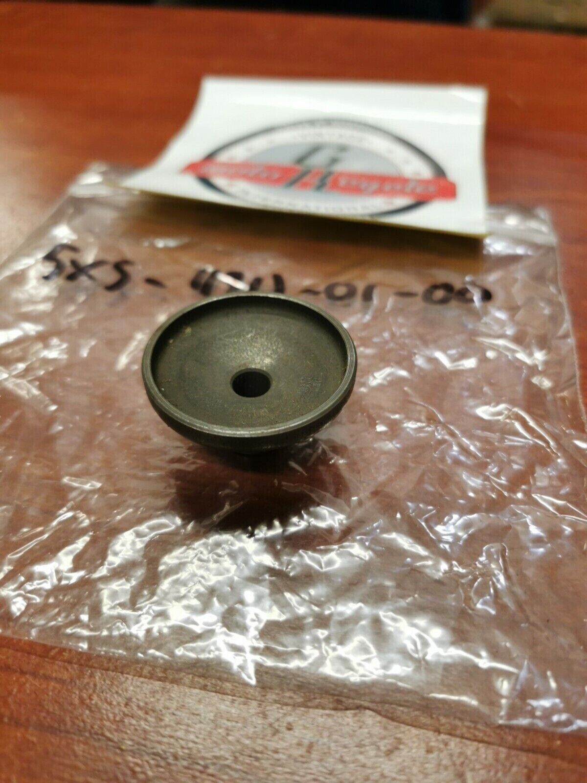 NOS Yamaha YZ80 YZ250 YZ125 WR250 GOVERNOR WEIGHT RETAINER 5X5-11912-01-00 Y93